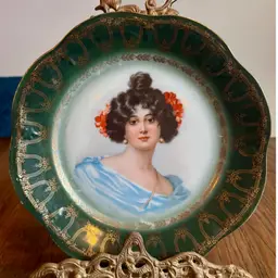 10” Victorian portrait plate, dark green border w/ornate gold gilding and a scalloped edge. Gallery wall