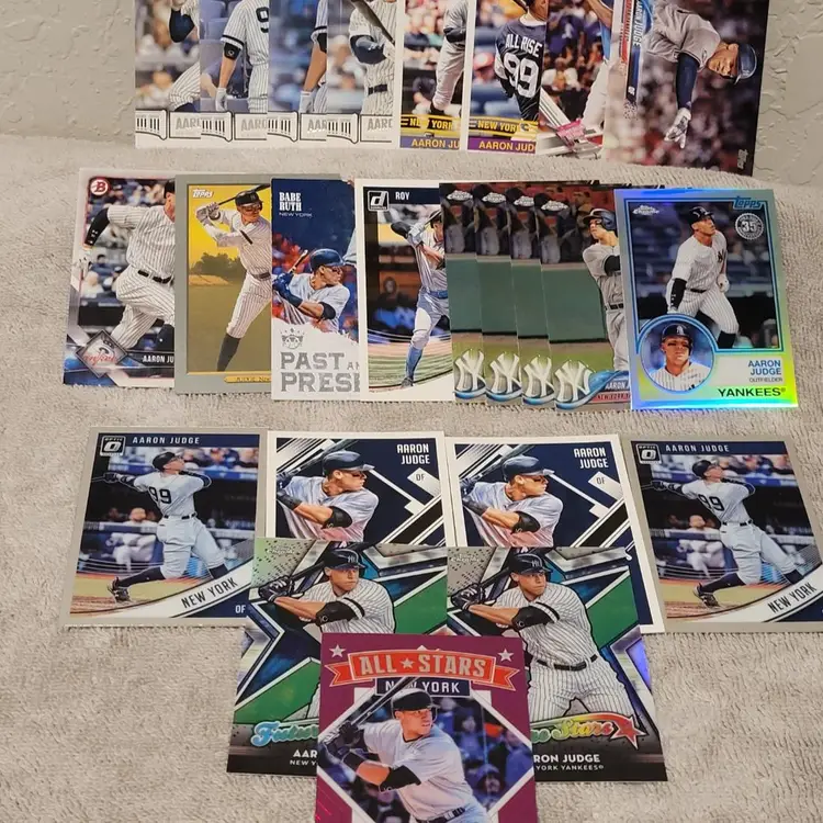 Aaron Judge Lot Of 24 Cards