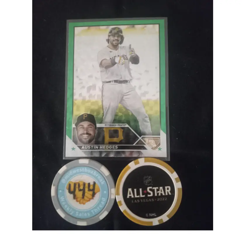 2023 Topps Series 2 Austin Hedges green foilboard /499 - Pittsburgh Pirates