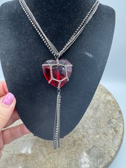 Beautiful Simply Vera Wang Red Art Glass & Rhinestone Multi Chain Necklace
