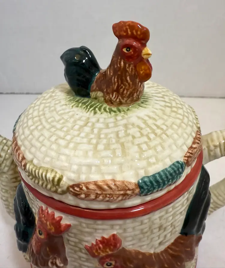 Arket MWW Market Roosters/Small
Teapot Creamer