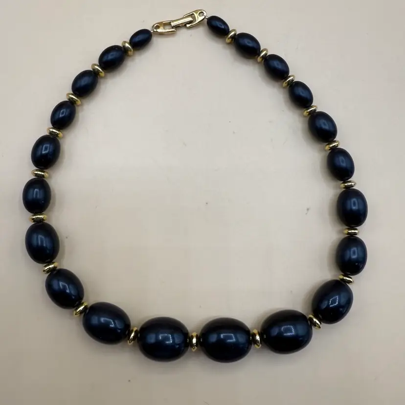 Napier 16” Black Plastic Bead Choker Necklace