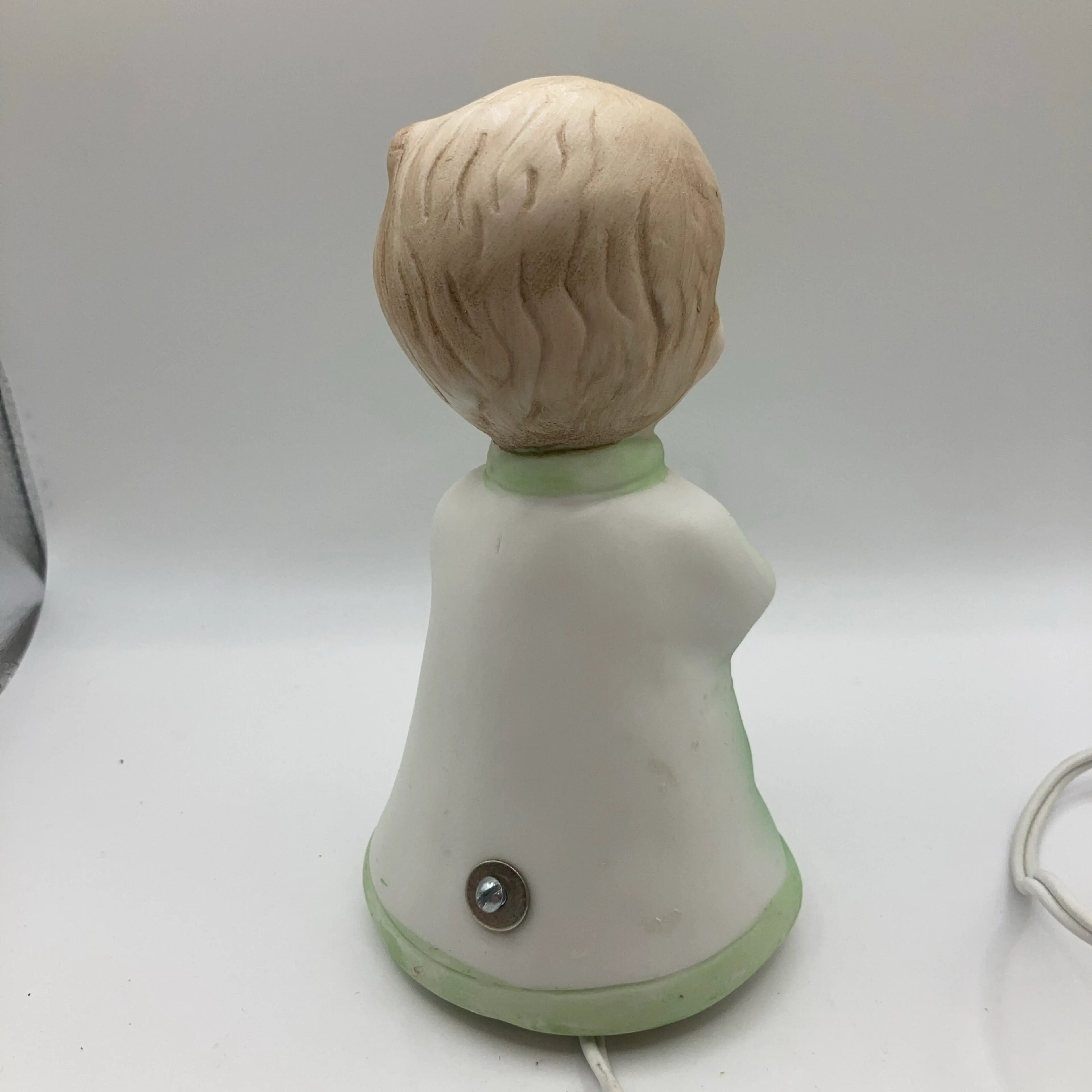 Image 4 of 9