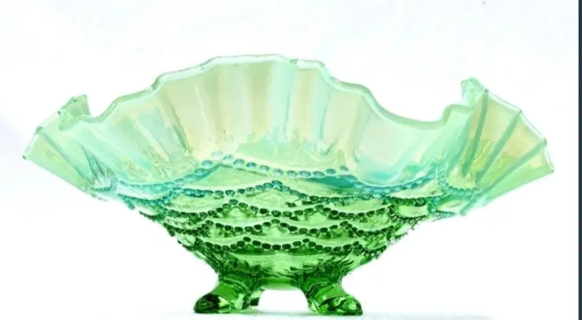Vintage Unsigned Northwood Seafoam Green Ripple 4-Footed Dish | 8.75 x 7 x 3.5 Inches Tall