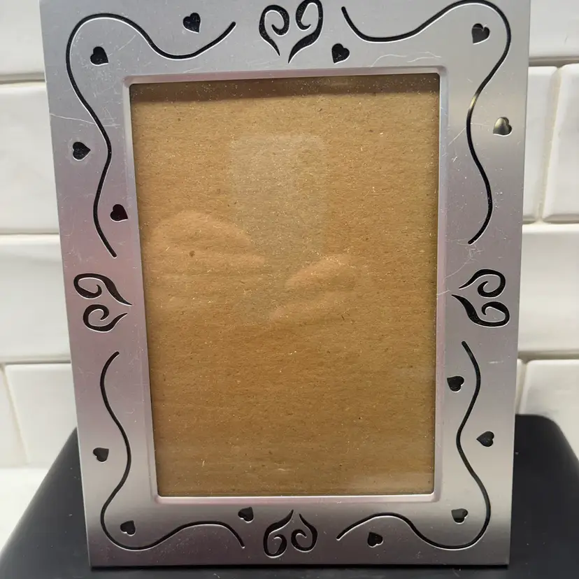 5x7 Silver Tone Metal Photo Frame Hearts Scroll Cutouts Easel Back Standing