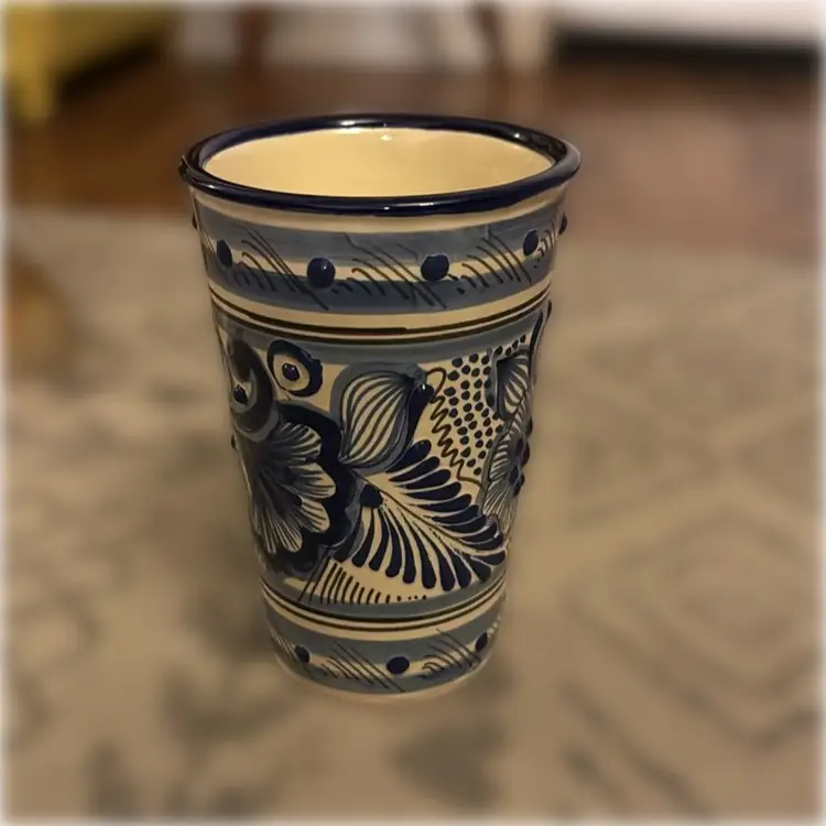 Hand-Painted & Hand-Signed Talavera Mexican Blue & White Pottery Cup / Vase