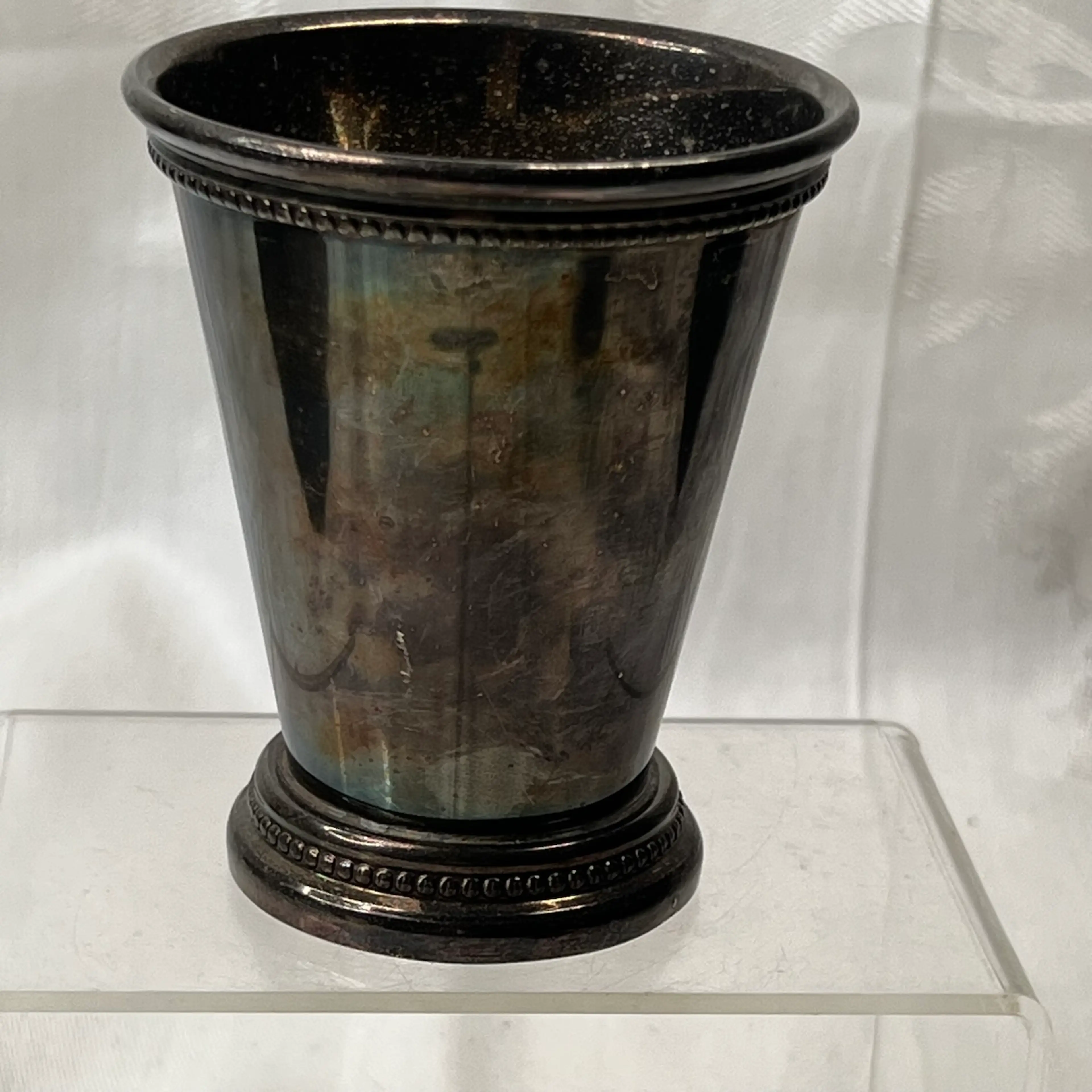 Image 2 of 10