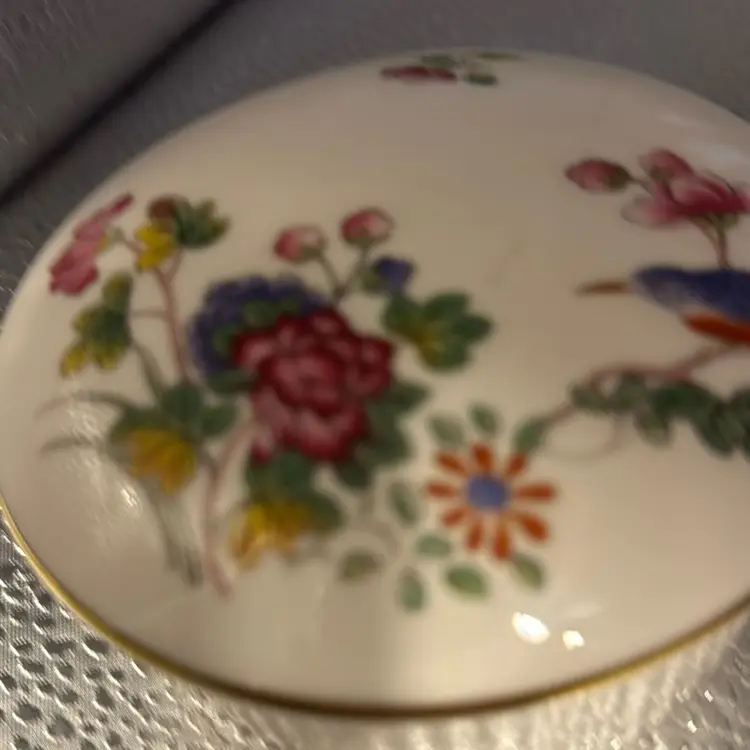 Vintage Wedge Wood Kutani Lidded Trinket Box