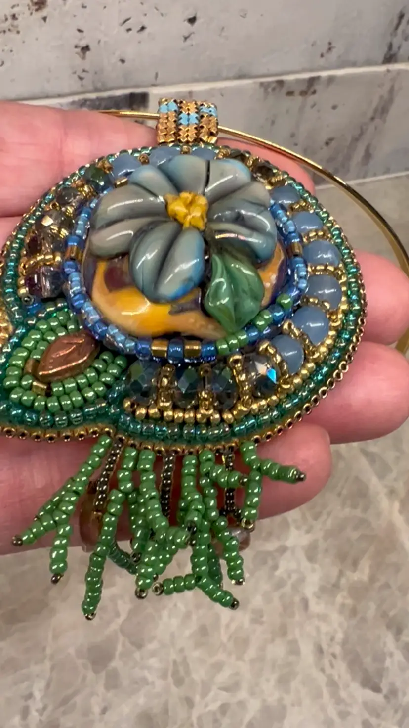 Artisan Design Multi Color Aqua Gold Glass Beads Crystal Pendant Choker #K-1