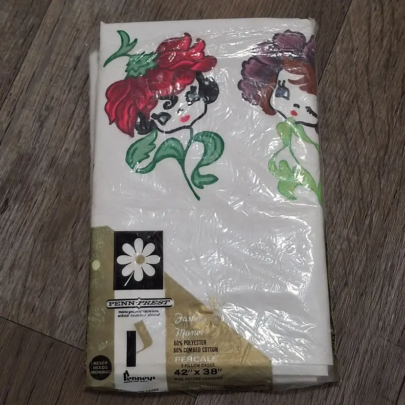 Vintage Fashion Manor Penn-Prest Pillowcases Set 42"x38" Floral Cartoon Faces
