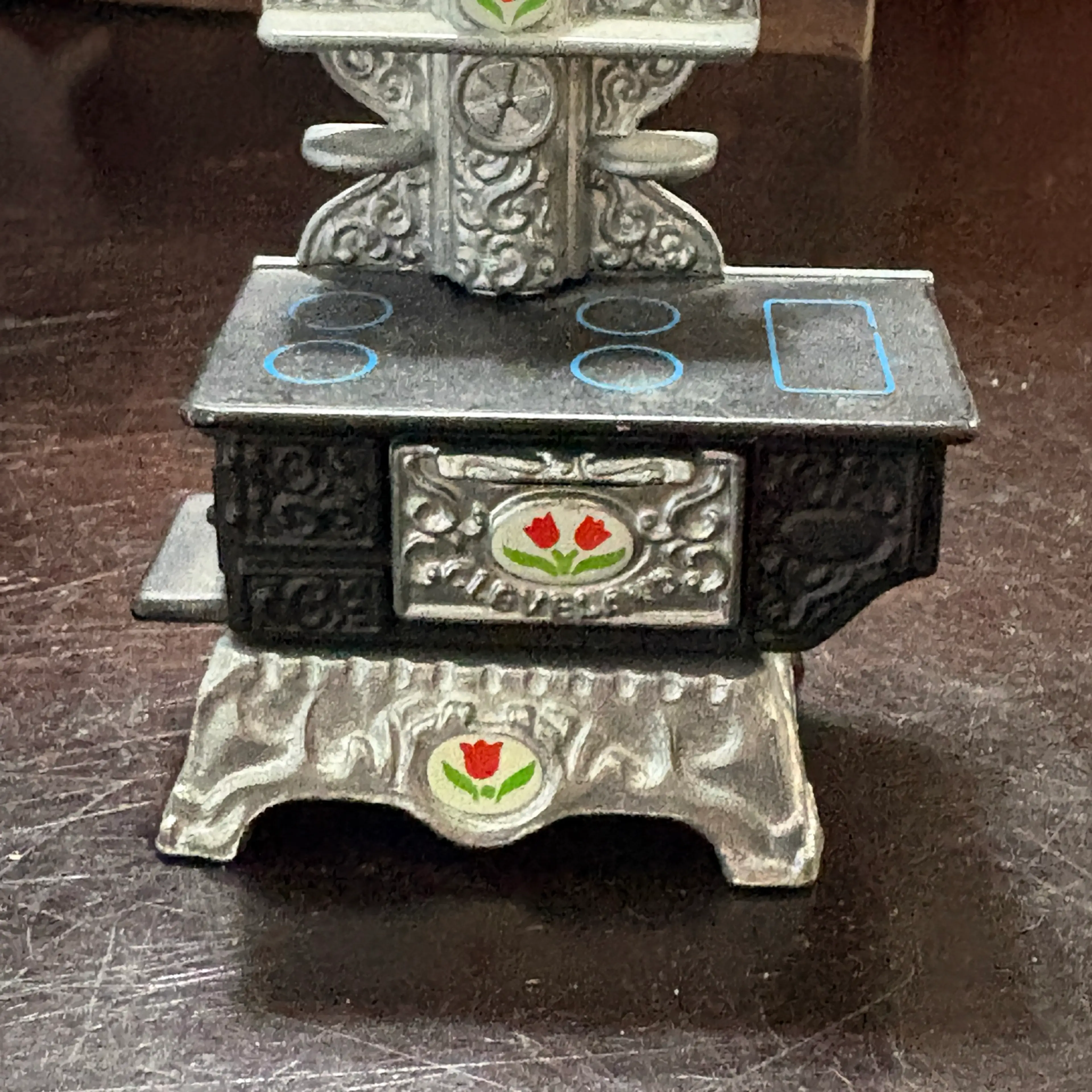 Image 2 of 6