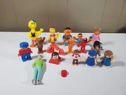 Lot of 15 Figures Sesame Street Playmobil