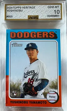Yoshinobu Yamamoto 2024 Topps Heritage #563 GEM MT 10