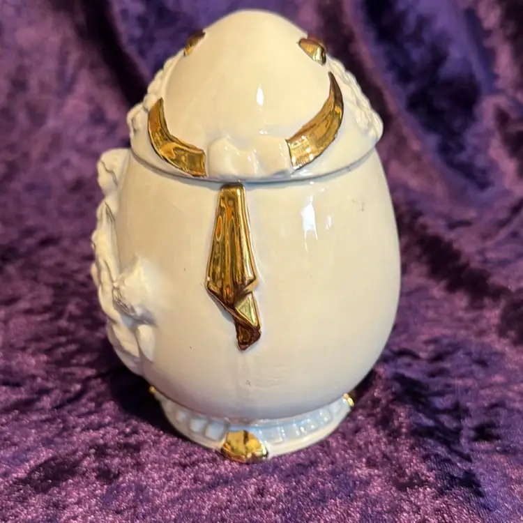 White Porcelain Cherub Egg Jar