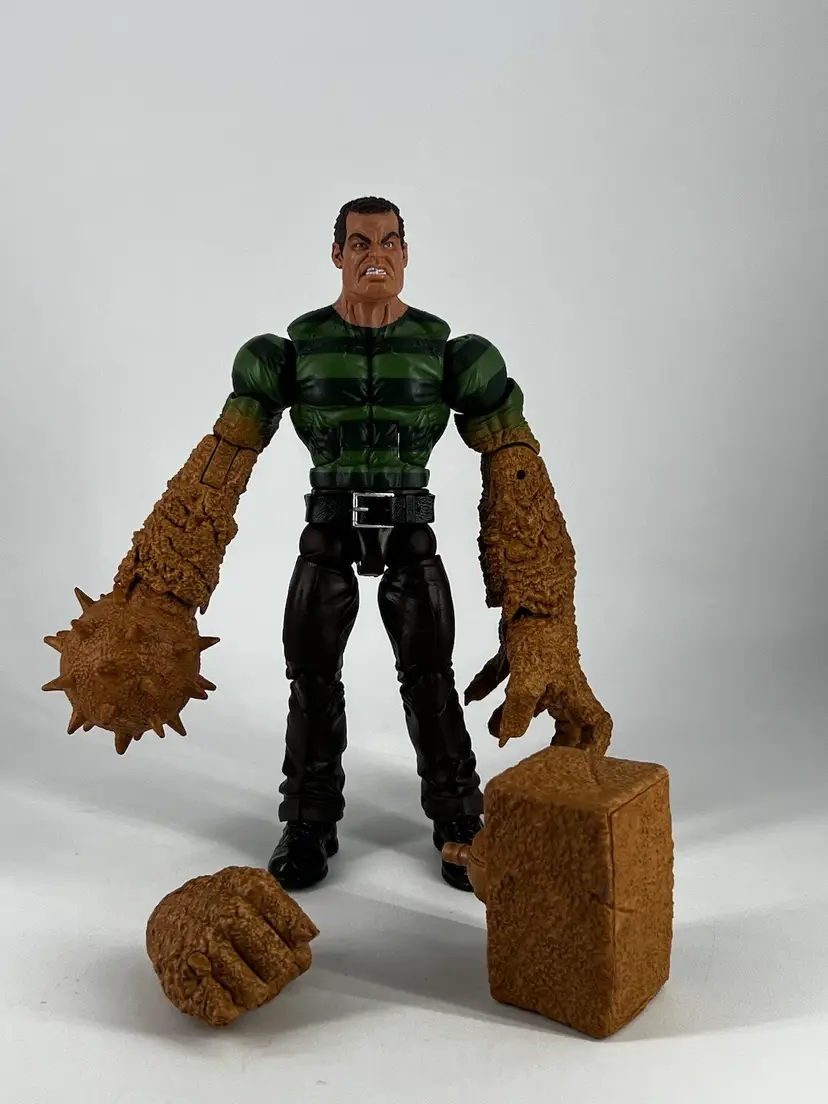 Hasbro Marvel Legends SANDMAN BAF