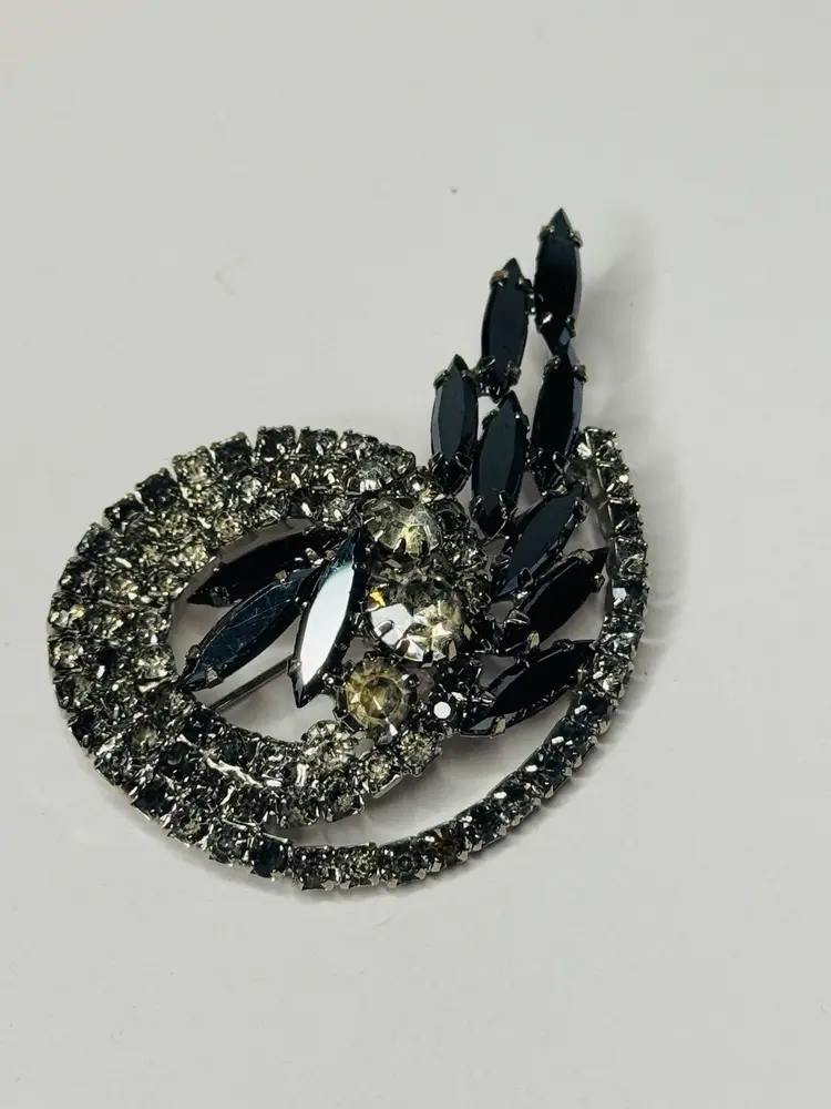Vintage Hematite Navettes & Clear Rhinestone Brooch