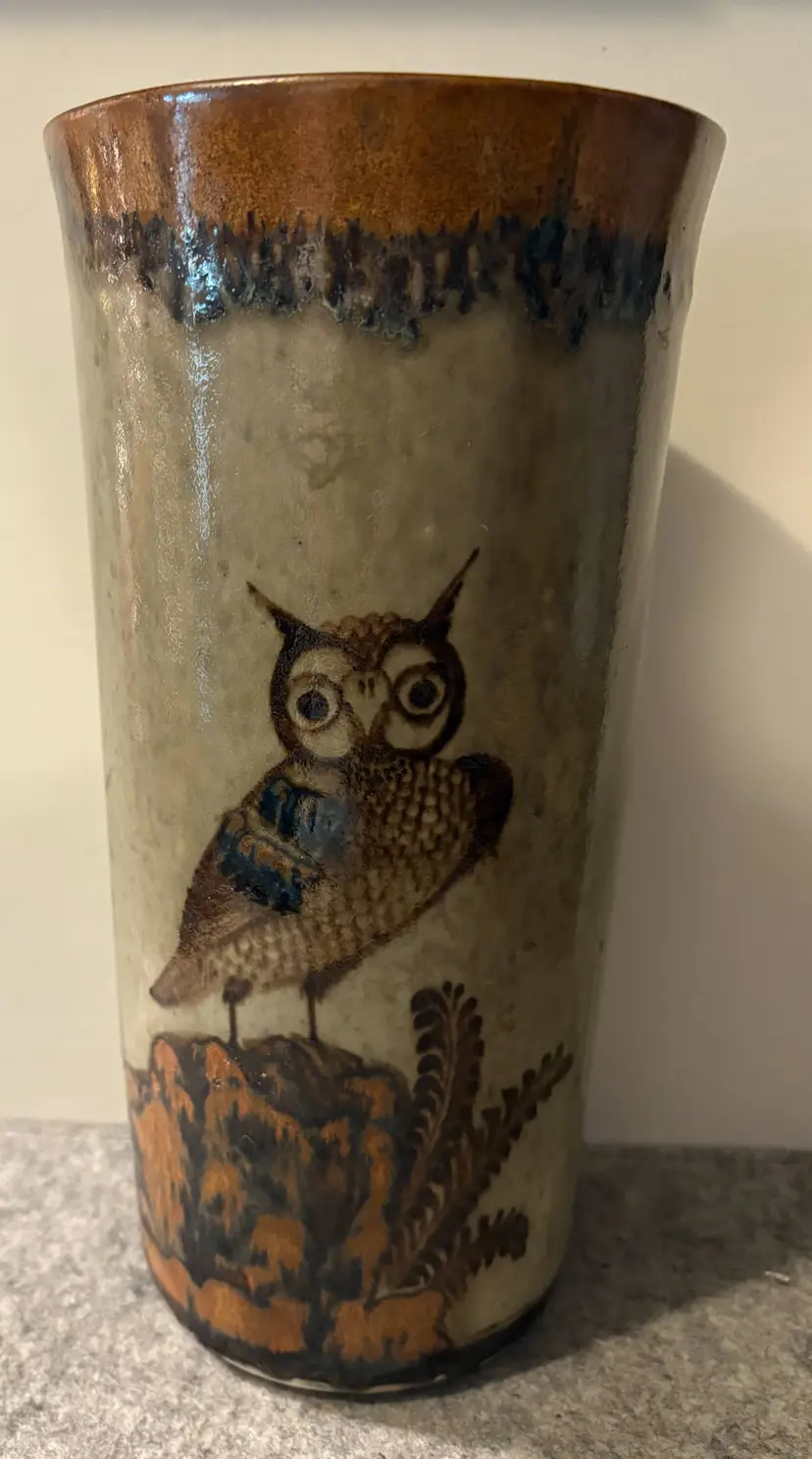 Beautiful Artisian 10.25" Vase with Owl #2830