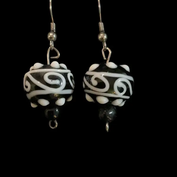 Beautiful Black & White Handmade Glass Lampwork Bead Pierced  Hook Dangle Earrings . Swirls & Dots. Very Beautiful!! Will Glam Up Any Outfit!!!