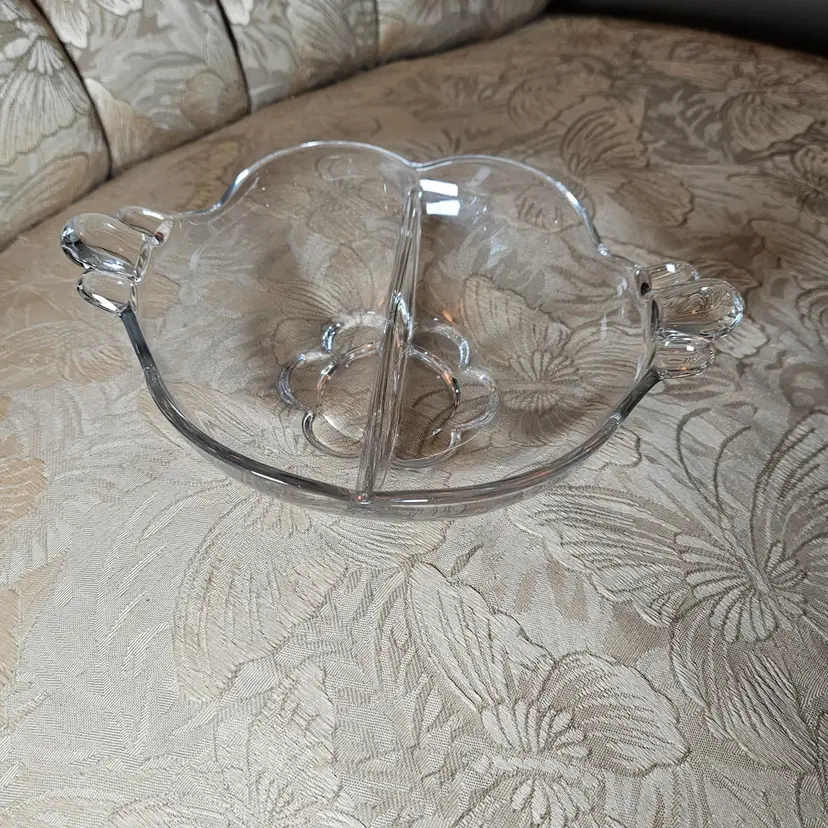 Vintage Duncan Miller Divided Relish/Candy Dish with Handles GLOWS!