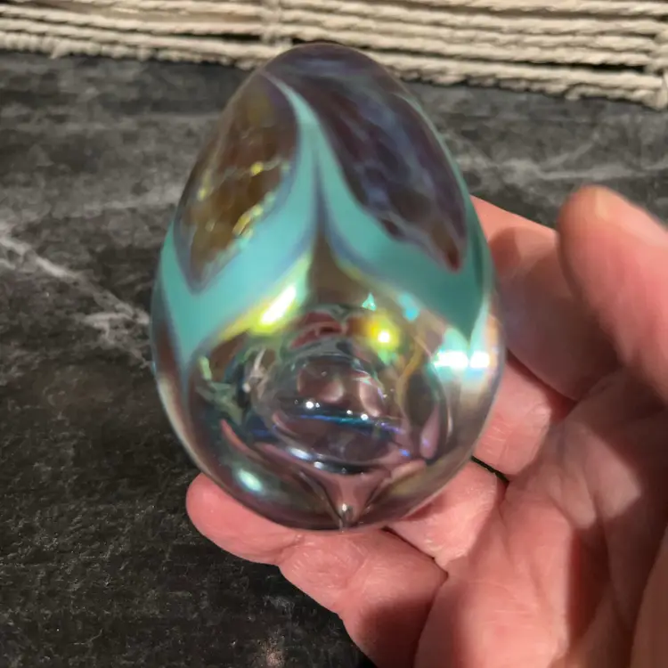 OBG Signed 1992 Iridescent Pulled Feather Design With Large Bubble At Base. Amazing.