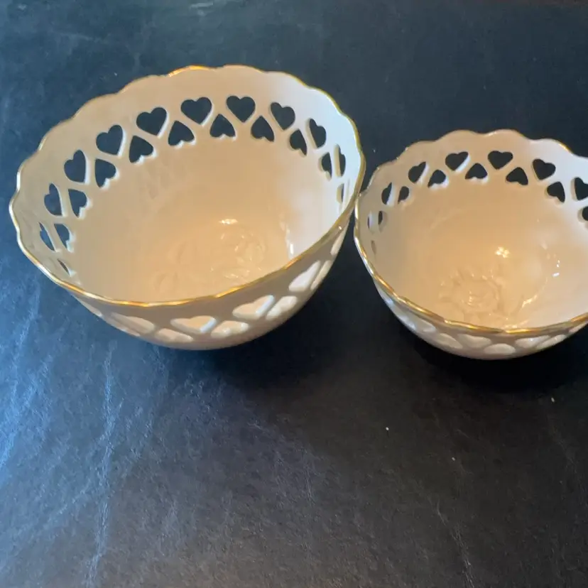 018. Heart Collection
by LENOX Bowls