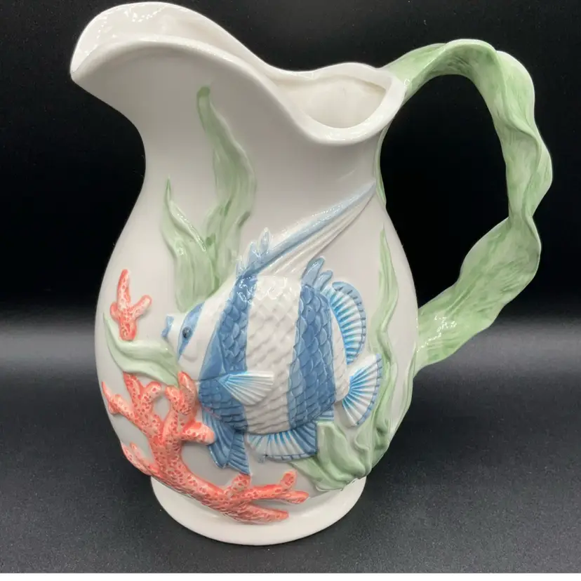 Z.Takashi Underwater Pitcher