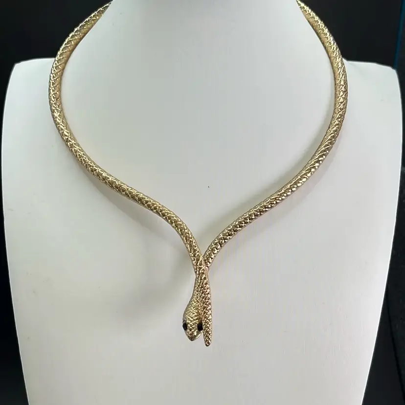 Unusual Hinged Snake Necklace, Gold Tone