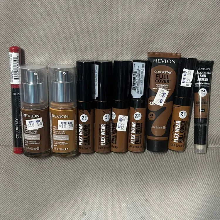 Revlon Makeup Lot - 10 New Pieces