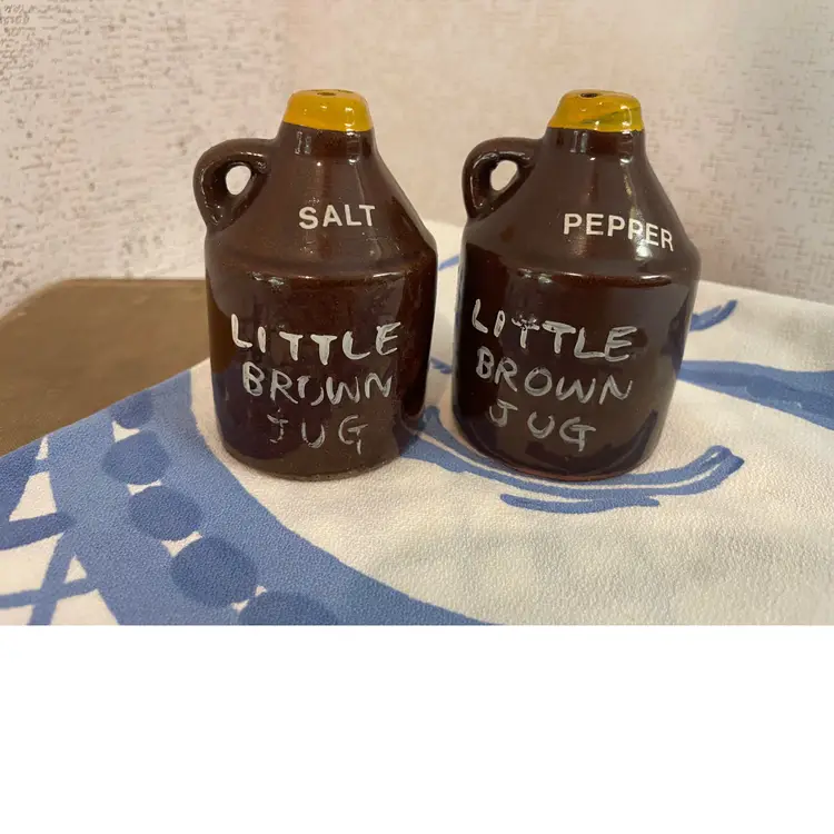 Vintage Hand Painted Terra Cotta Pottery Little Brown Jug Salt and Pepper Sharkers Made in Taiwan