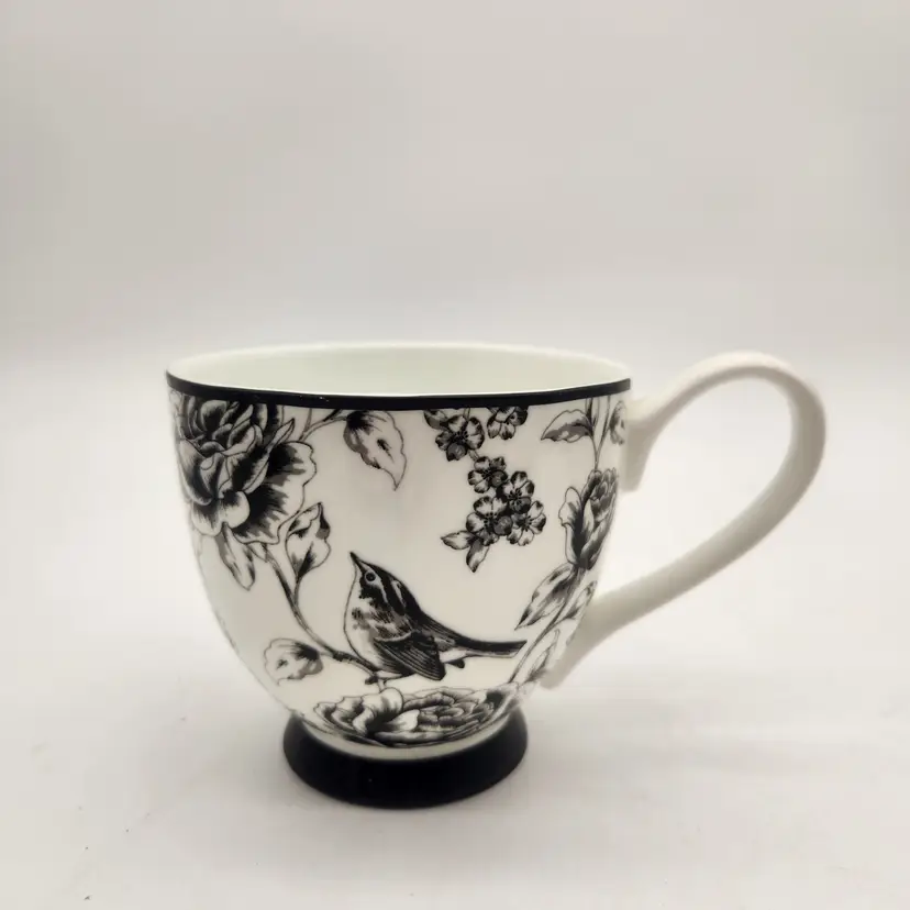 Portobello Inspire Sandringham Amalia Bone China Black White Toile Footed Mug