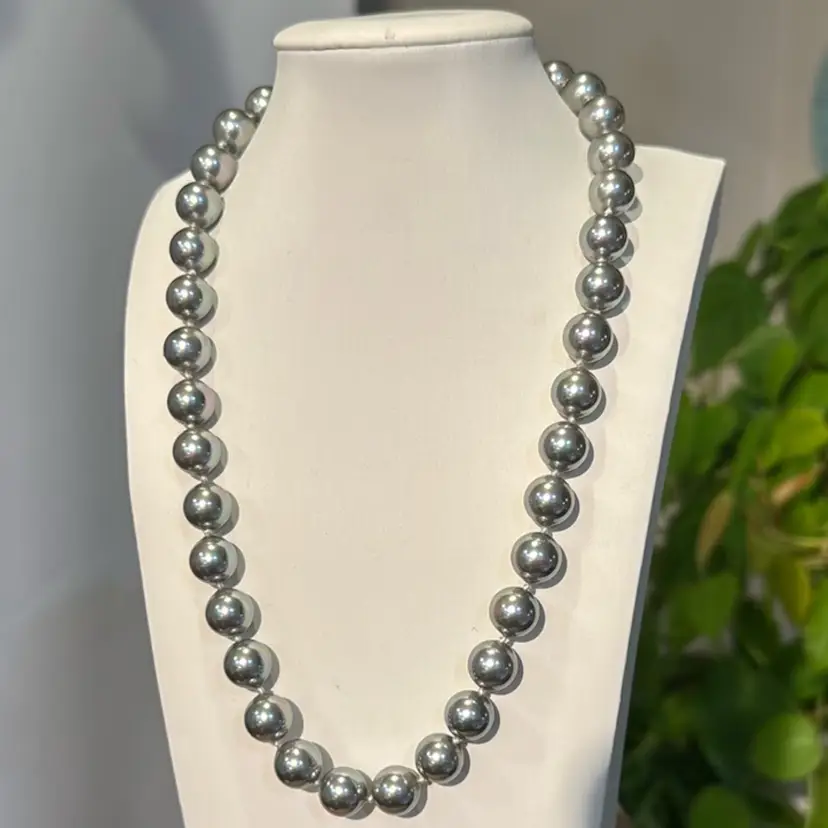 Vintage Silver Faux Pearl Necklace