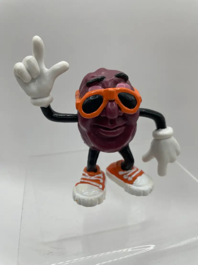 Vintage 87-88 California Raisin Figurine
