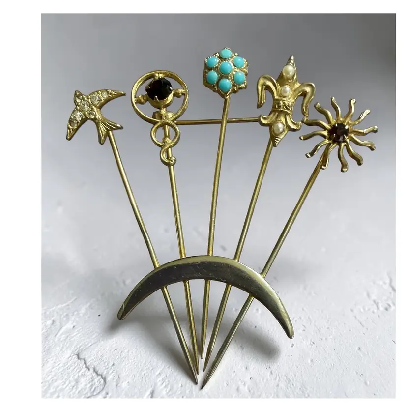 Victorian Revival Gold Tone 5 Head Stick Pin Brooch Snake - Flower - Sun - Fleur de Lis - Bird -  ca 1945- 1955  - Measures About 2.26” square