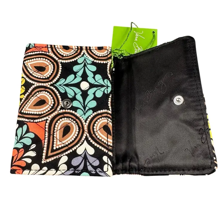 NWT Vera Bradley Petite Trifold Wallet in Sierra (Retired) 14801-282
