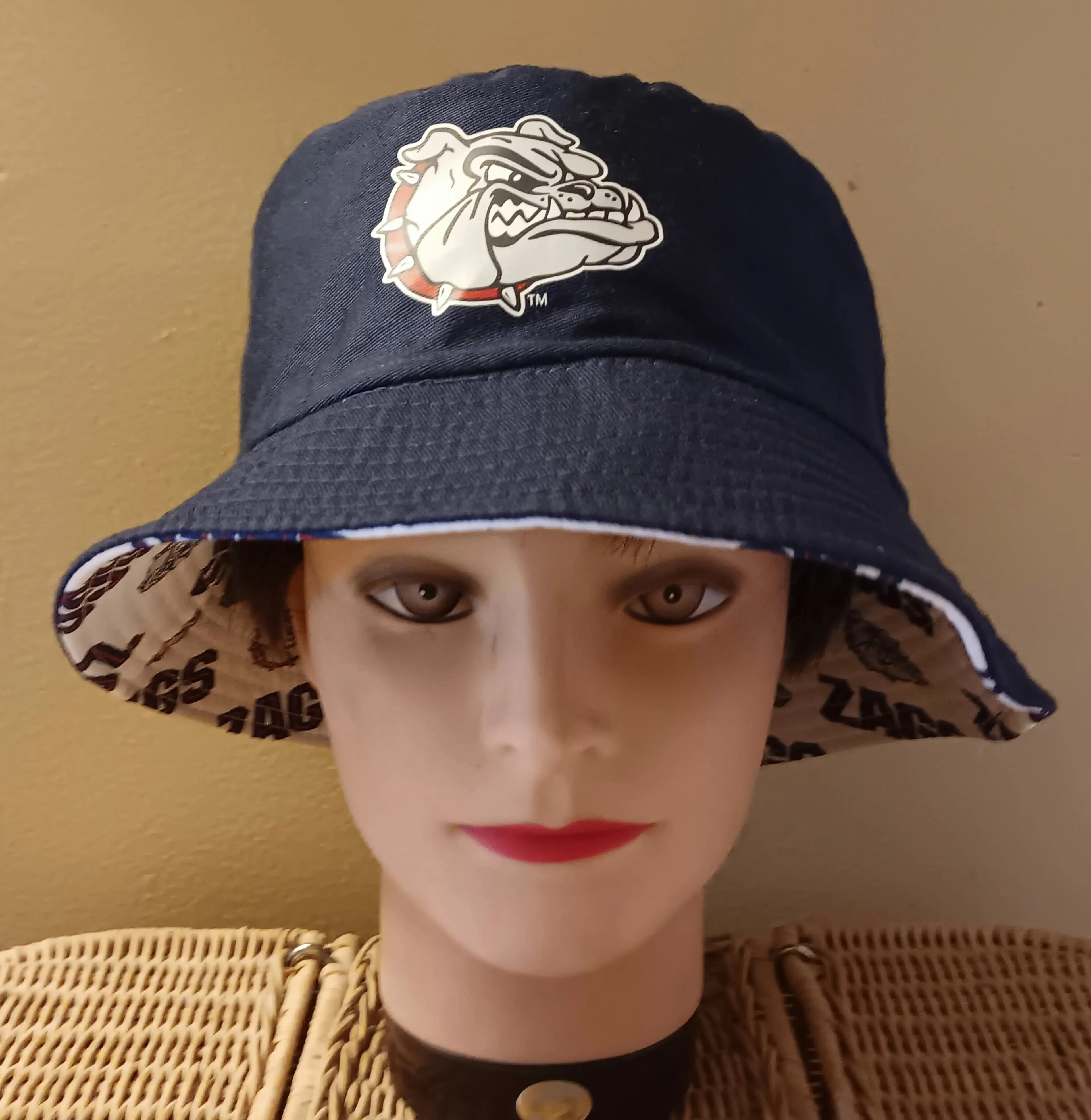 Image 2 of 4