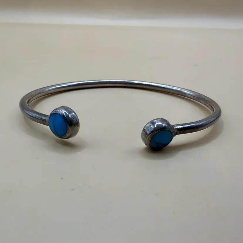 Sterling Silver & Turquoise Cuff Bracelet 2.5”