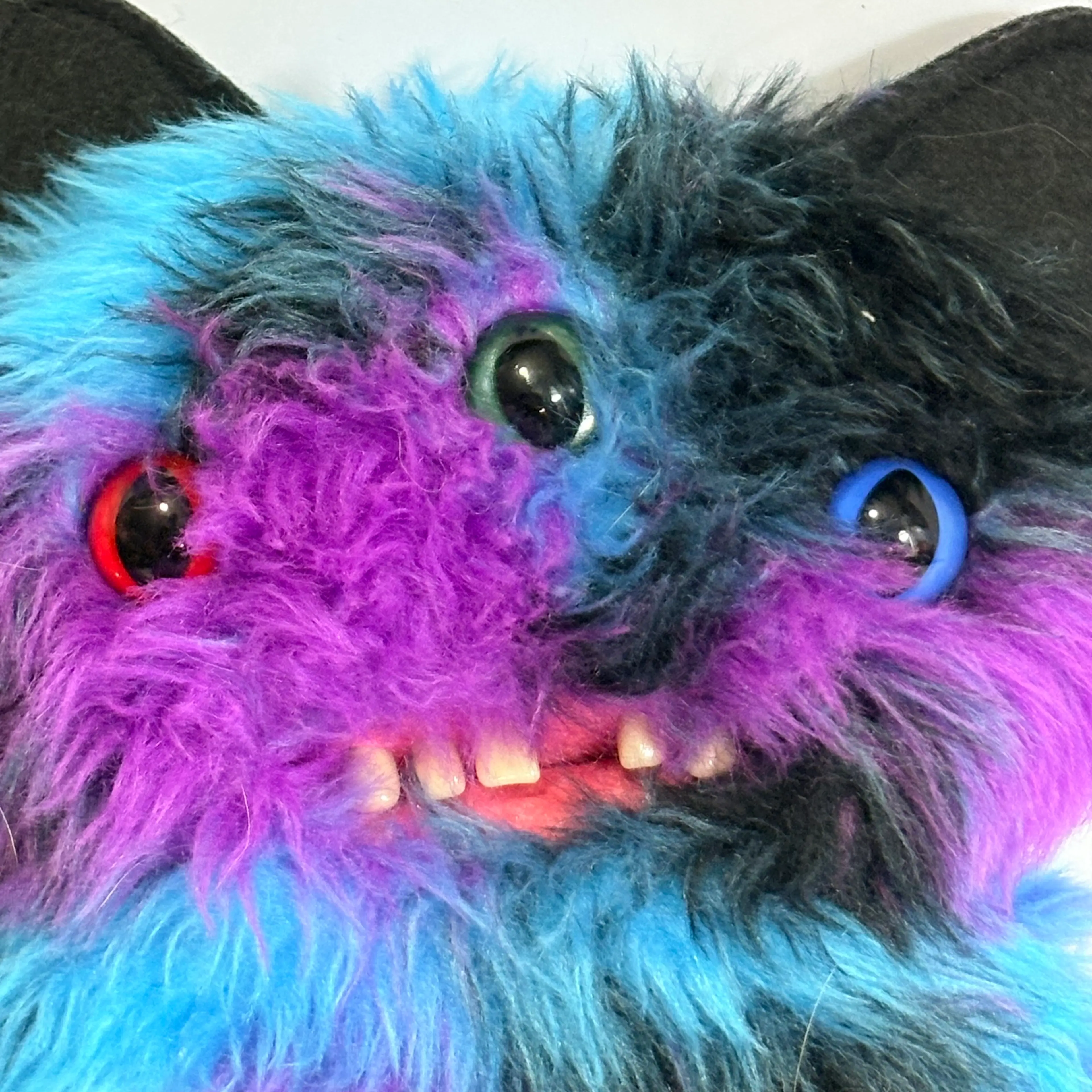 Image 2 of 6