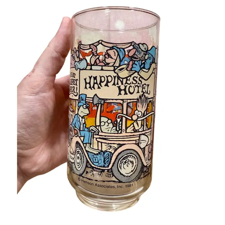 1981 McDonald’s The Great Muppet Caper SINGLE Glass, Happiness Hotel