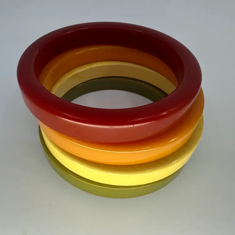 Art Deco Bakelite Bangle Bracelets Set/4-.85”