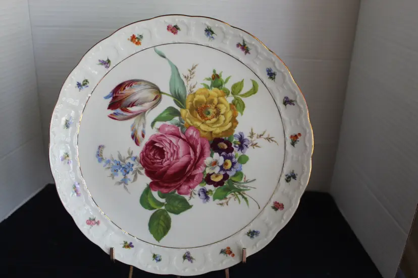 K&A Krautheim Selb Bavaria Rialto Serving Plate With Gold Trim