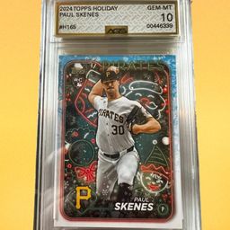 Paul Skenes RC 2024 Topps Holiday AGS 10