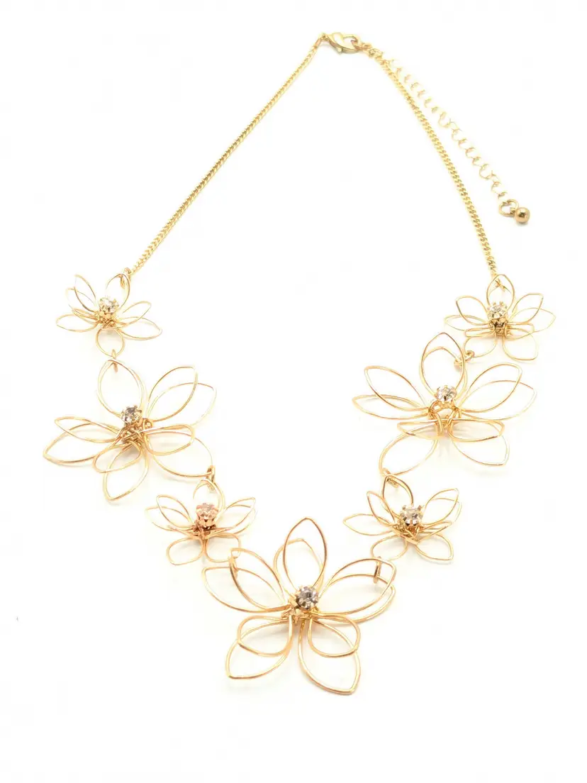 Gold Tone Rhinestone Flower Necklace Jewelry