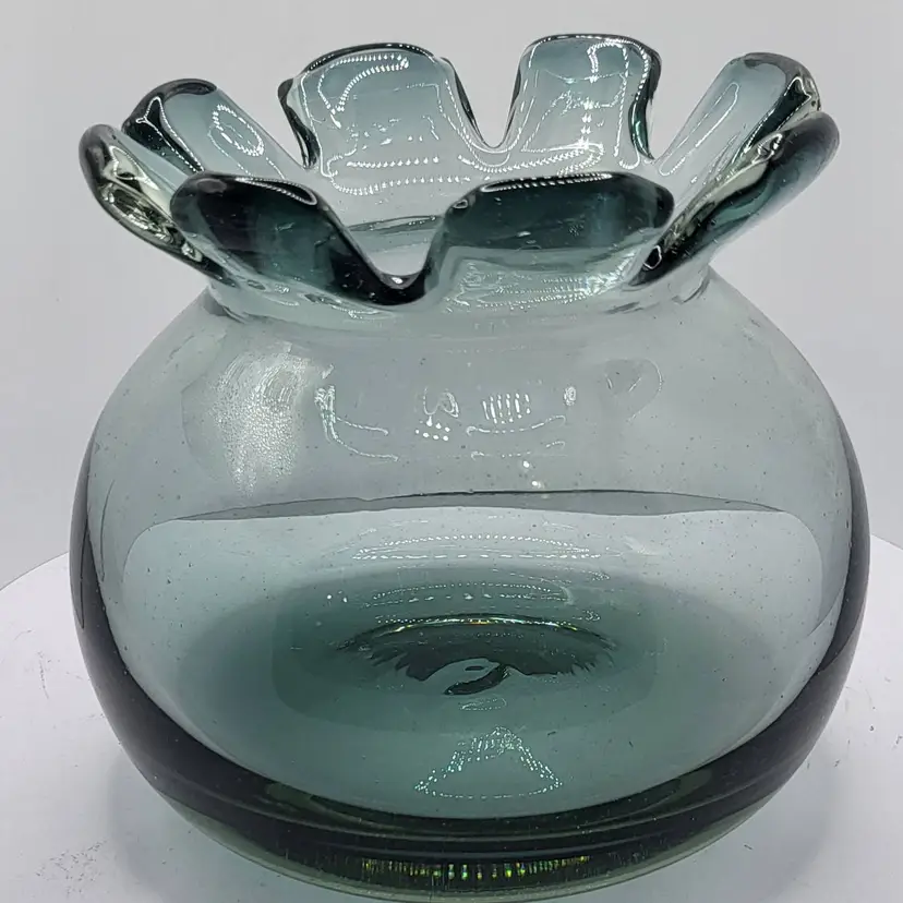 Vintage Barovier & Toso Murano Smokey Grey Glass Vase 5.5" Rim is UV Reactive