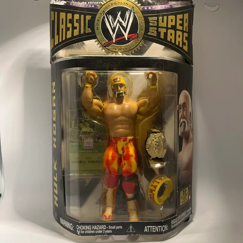 WWE Jakks Pacific Classic Superstars Series 11 Hulk Hogan Action Figure MOC 2006 New
