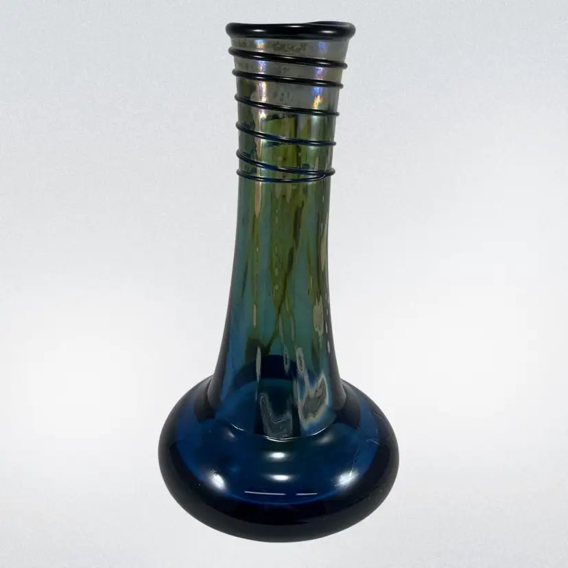 Large Robert Coleman Art Glass Vase 1976, Hand Blown Art Glass Blue And Green Iridescent Finish Threaded Art Glass Vase