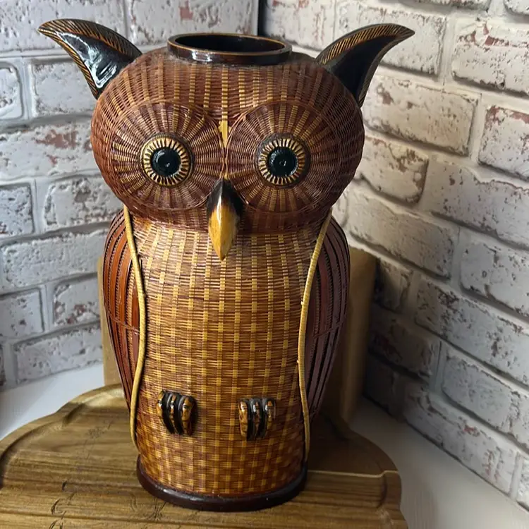 Double-Sided animal bird owl Vase Mid-Century Chinese wicker ratan ceramic 1960's