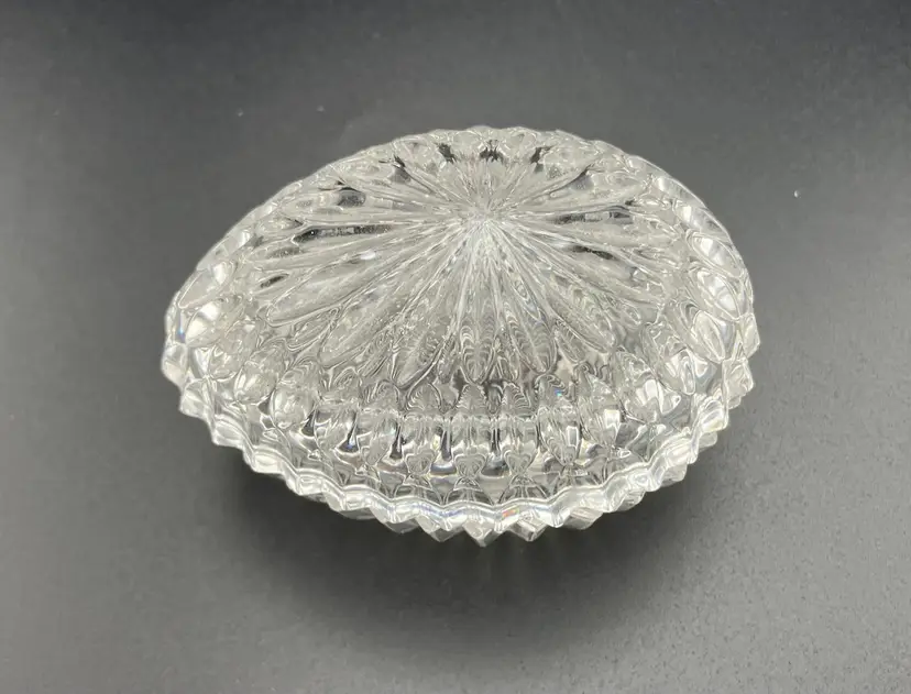 BIN - Vintage Nachtman Crystal Egg Trinket Box