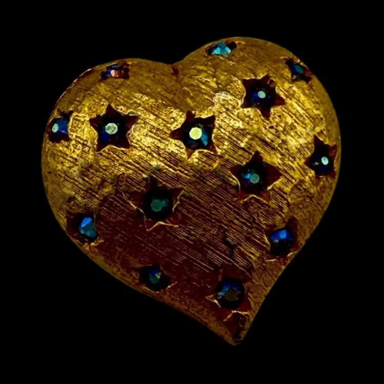 Weiss Heart And Stars Gold Tone Brooch Pin Iridescent Rhinestones Signed 15/16" Almost 1"