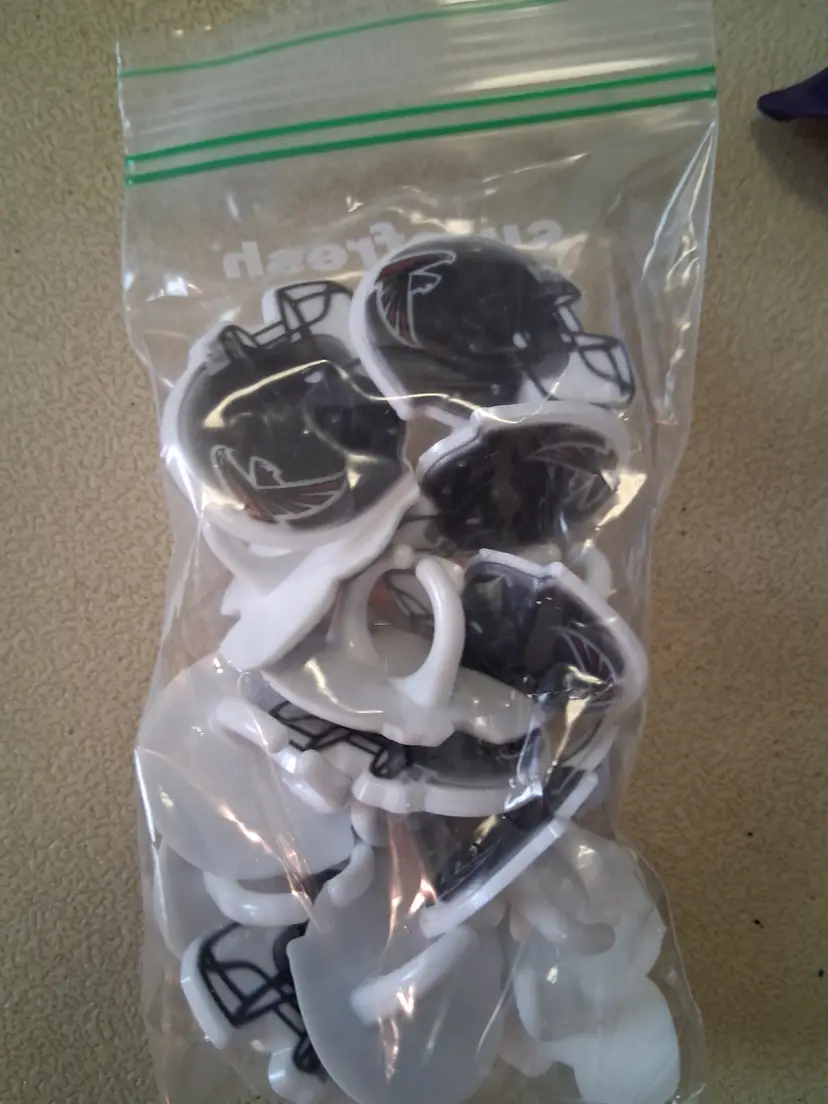 13 Atlanta Facons Team Helmet Cupcake Rings