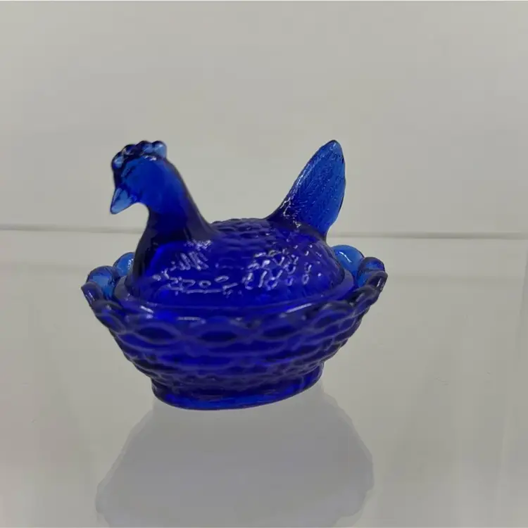 Cobalt Blue Boyd Glass 2.5" Miniature Hen on Nest Salt Cellar Trinket Dish